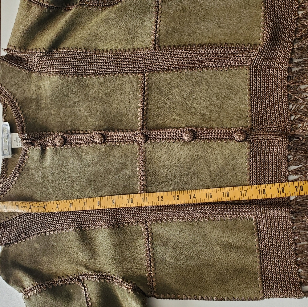 NWOT- Never Worn. Two Piece Olive Green Suede Set. - Picture 10 of 11